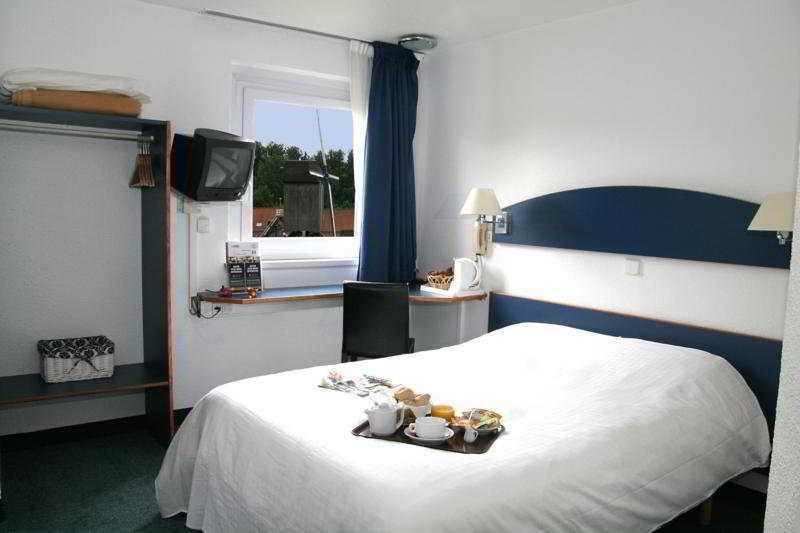 Kyriad Lille Est - Villeneuve d'Ascq Zimmer foto